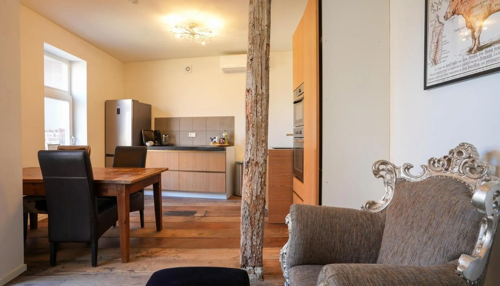 Διαμέρισμα Fijn, Recent Volledig Gerenoveerd Appartement In Μάαστριχτ